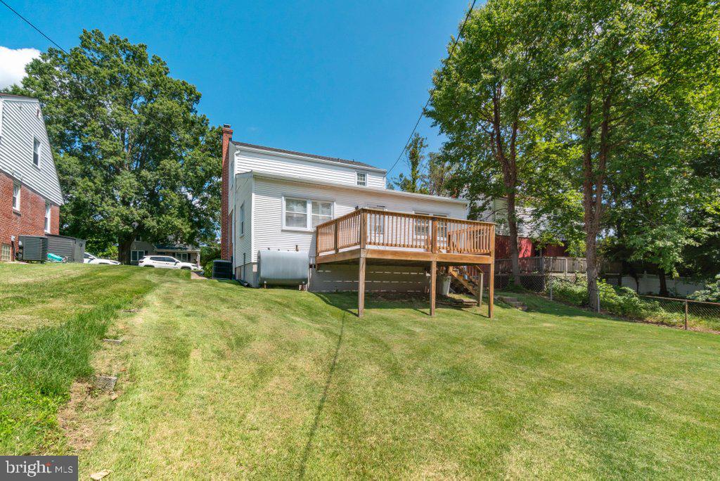 1707 Goodview Road Parkville, MD 21234 - Photo 38 of 41