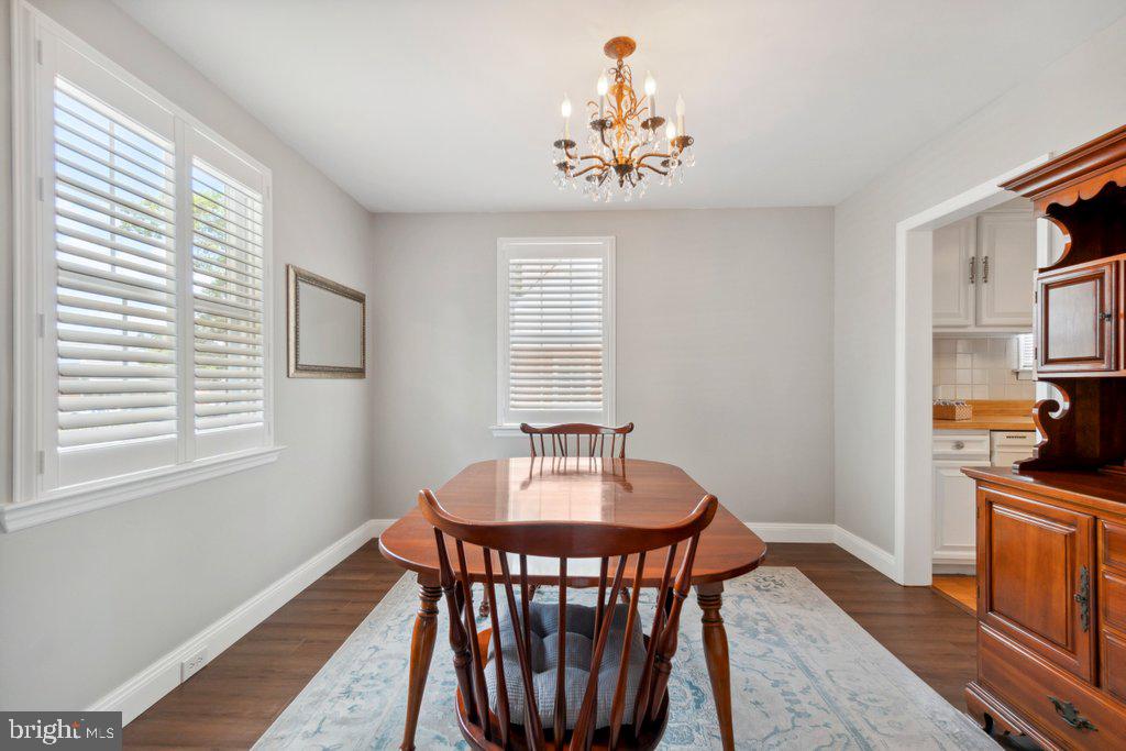 1707 Goodview Road Parkville, MD 21234 - Photo 8 of 41