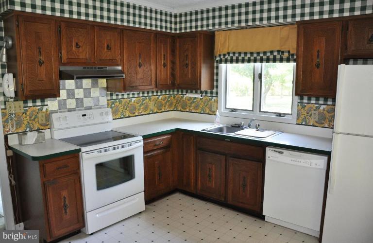 3600 Apple Pie Ridge Road Winchester, VA 22603 - Photo 11 of 30 Kitchen