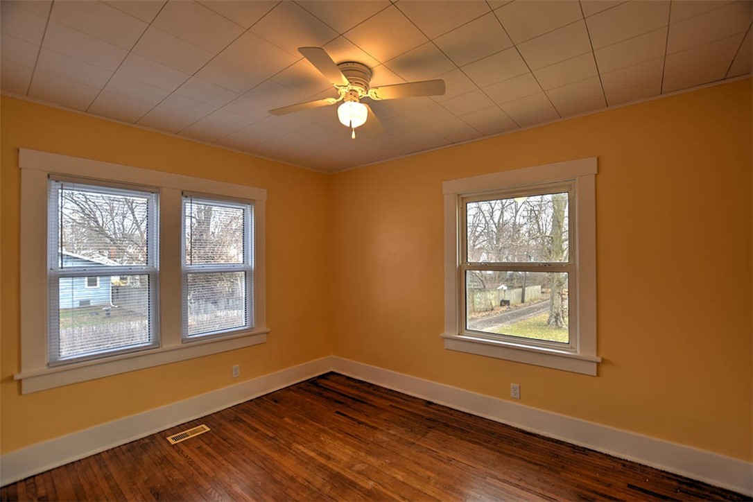 544 South Mc Clellan Avenue Decatur, IL 62522 - Photo 13 of 23