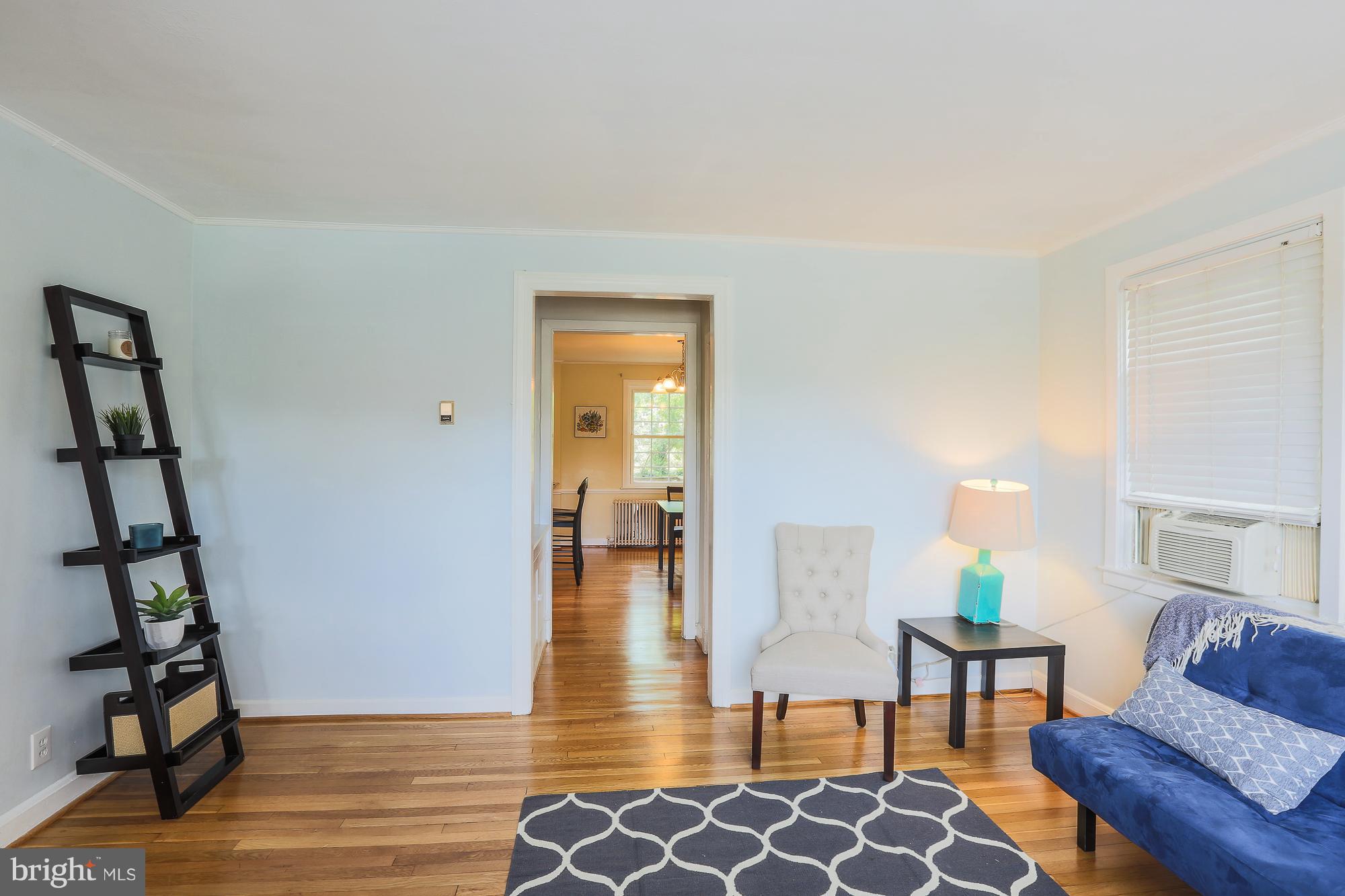 413 Croydon Road Baltimore, MD 21212 - Photo 12 of 30 Living Room