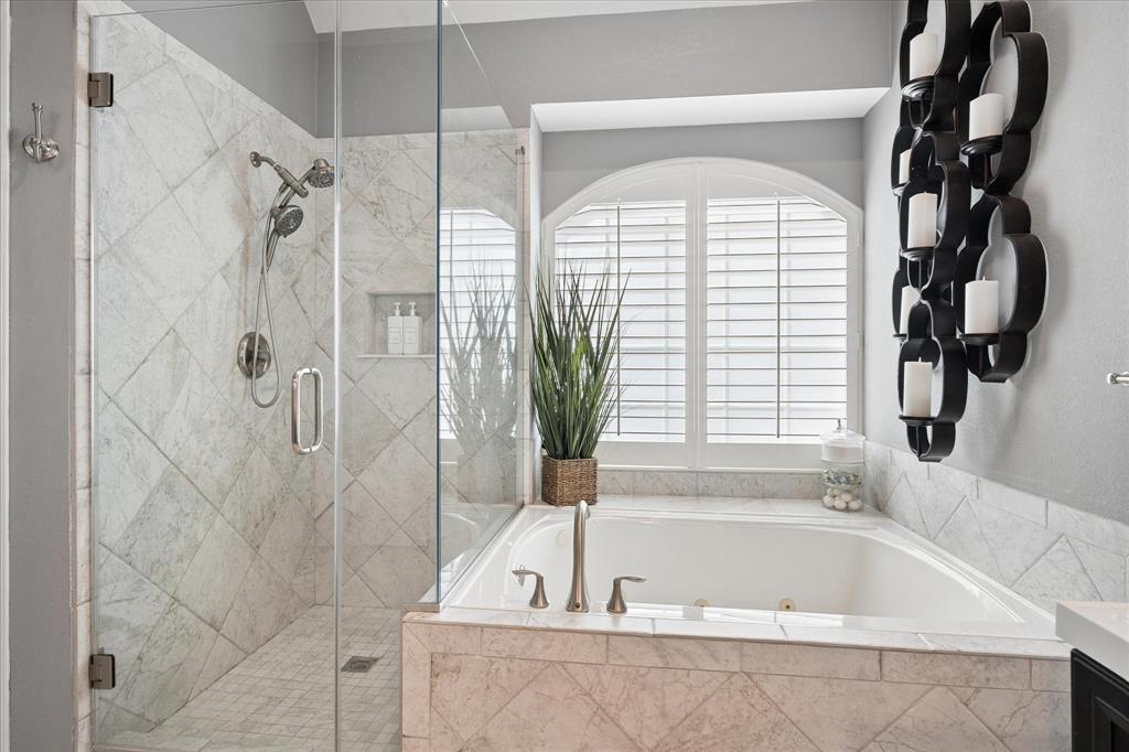 1913 Hartford Road Grapevine, TX 76051 - Photo 18 of 36