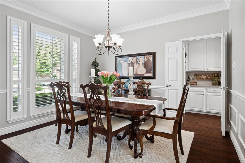 1913 Hartford Road Grapevine, TX 76051 - Photo 4 of 36