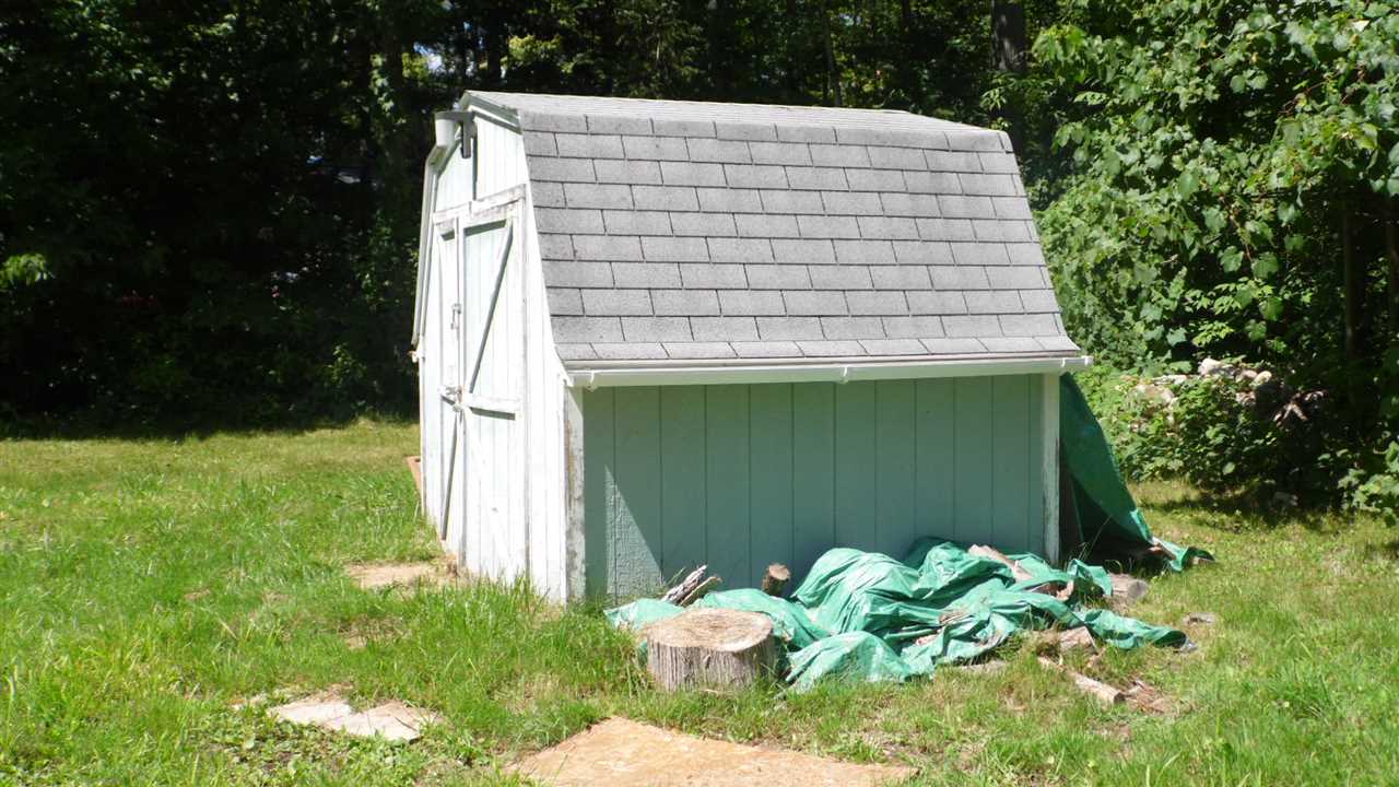 2315 Arbor Road Lupton, MI 48635 - Photo 5 of 15 1851495-4.JPG