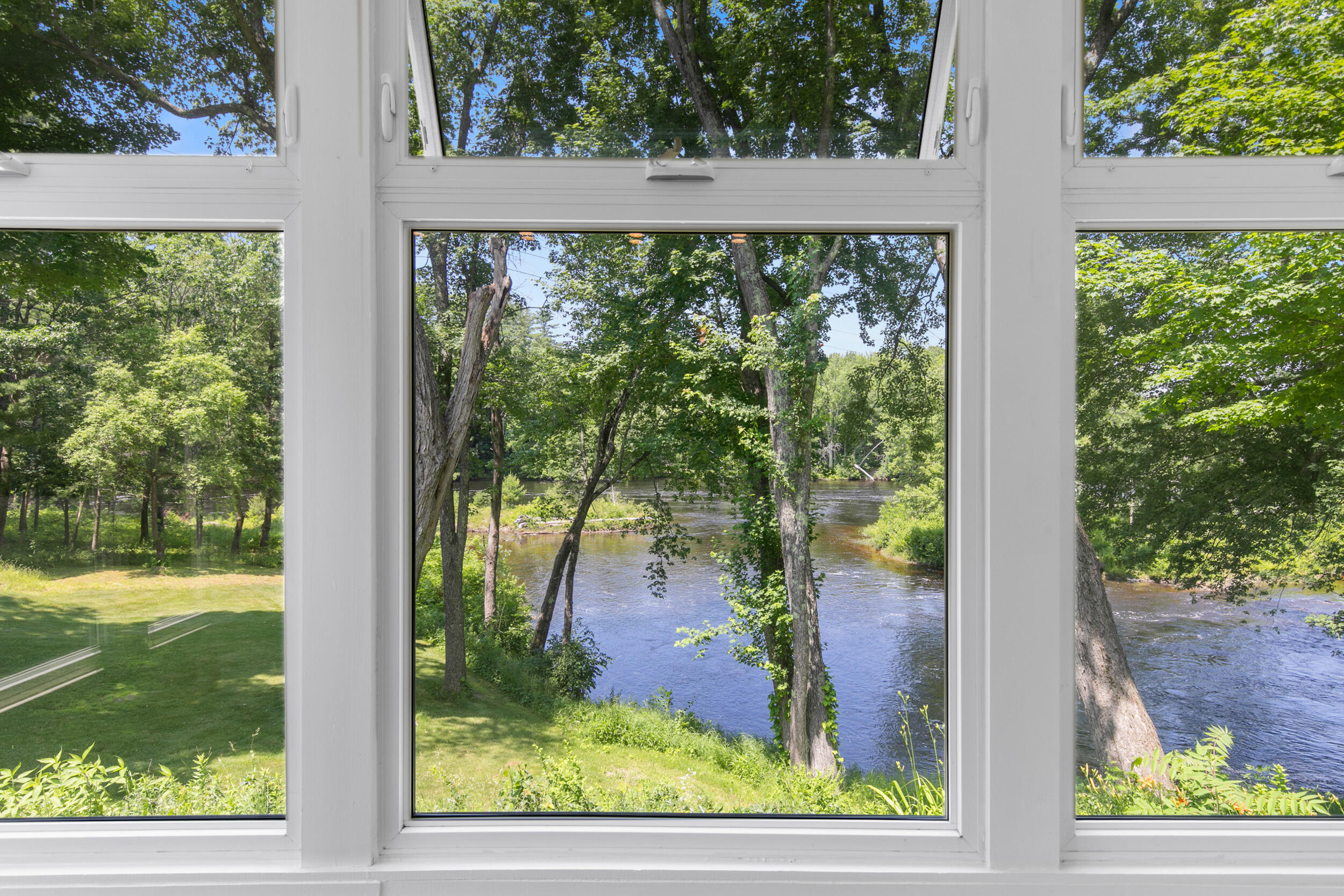 61 Salmon Falls Road Buxton, ME 04093 - Photo 12 of 50 61 salmon falls rd buxton me04093 usa-00