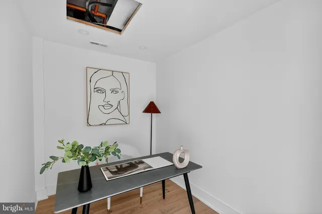 $484,982 | 828 21st Street Northeast, Unit 2, Washington, DC 20002