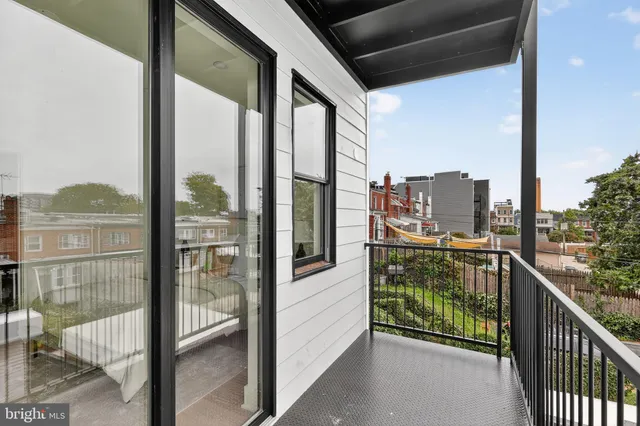 $484,982 | 828 21st Street Northeast, Unit 2, Washington, DC 20002