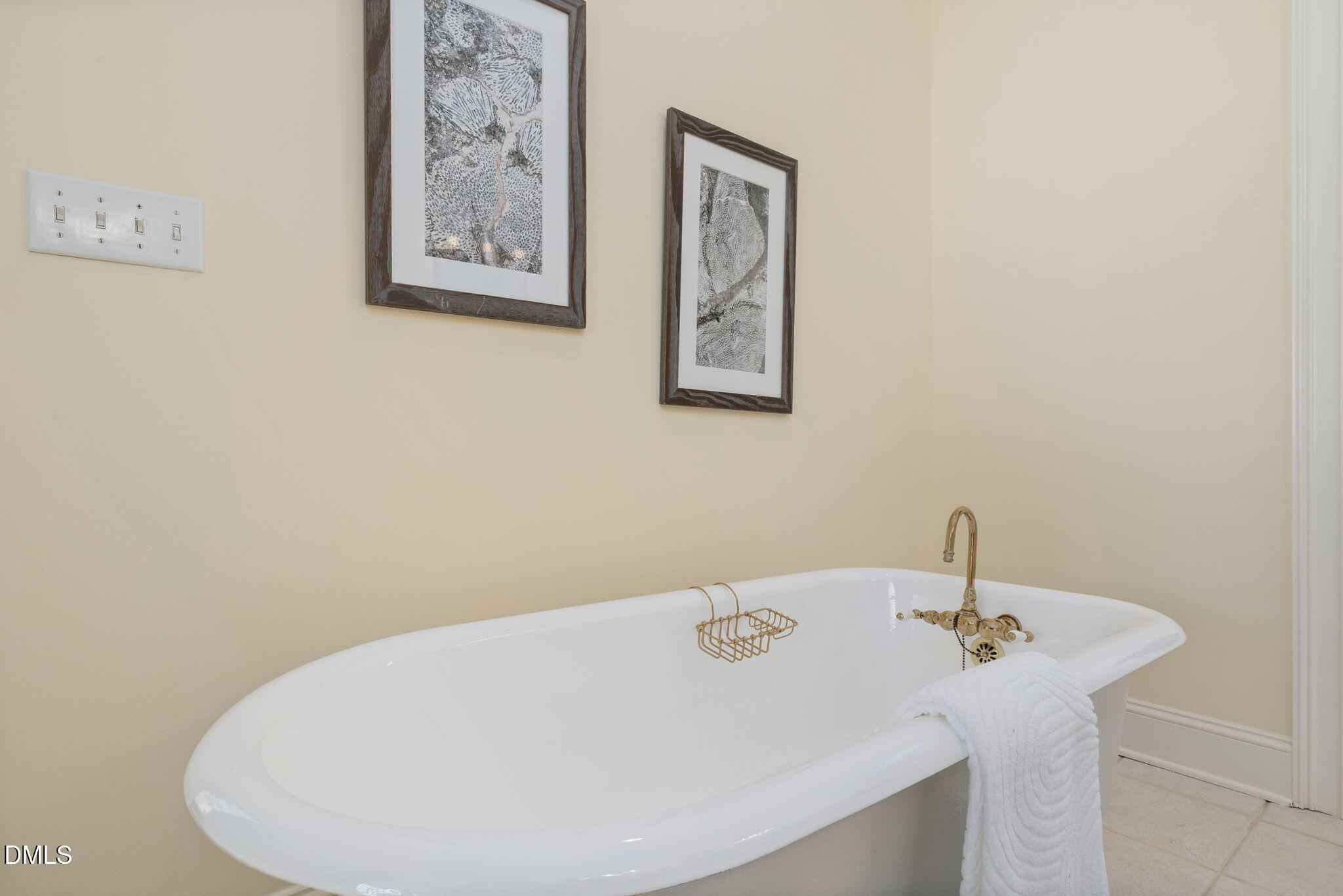 7816 Madison Park Lane Raleigh, NC 27615 - Photo 47 of 56 32-web-or-mls-DX3A7624