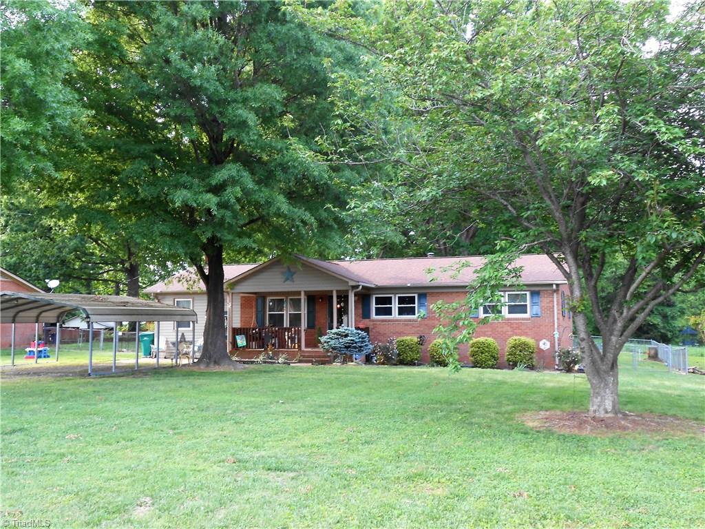 117 Gallent Road Reidsville, NC 27320 - Photo 2 of 21