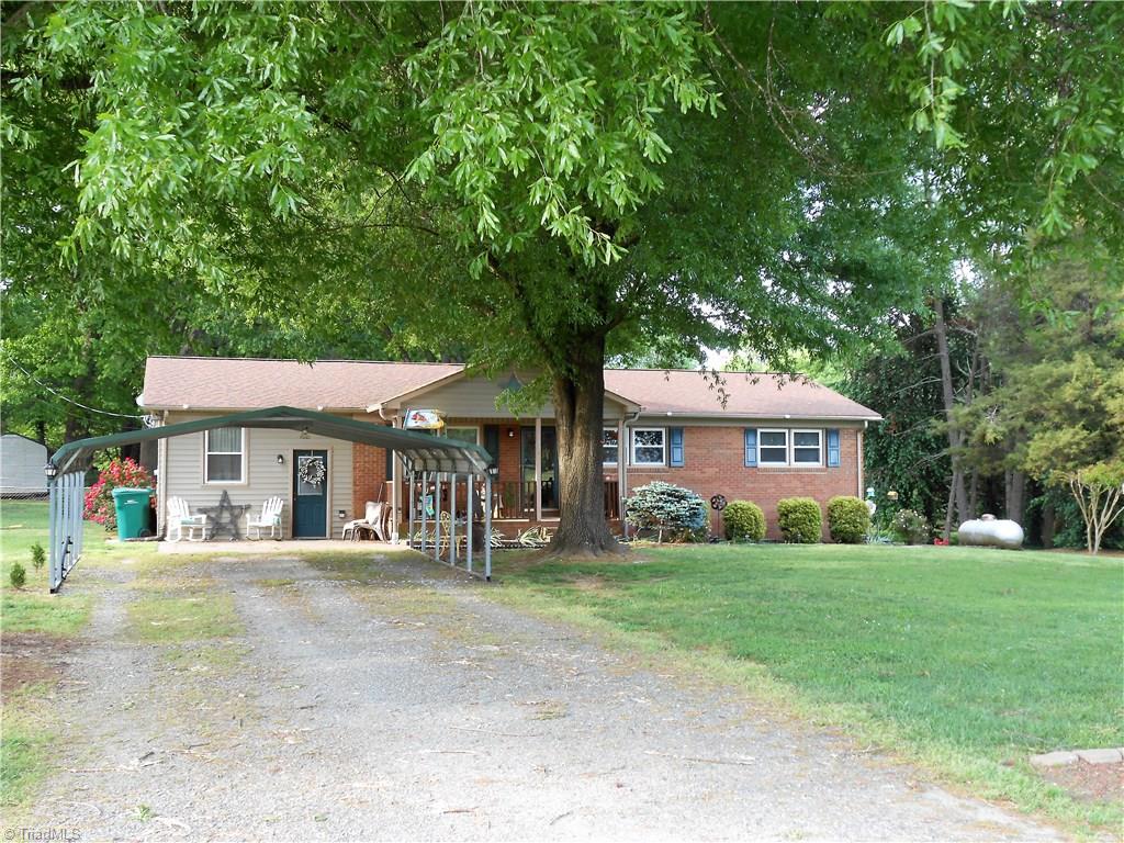 117 Gallent Road Reidsville, NC 27320 - Photo 3 of 21