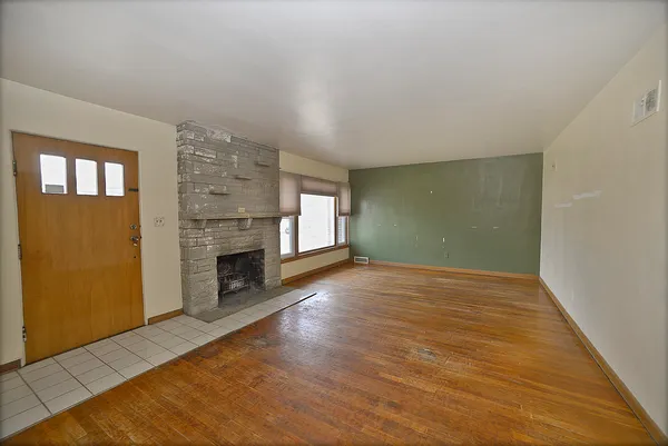 $176,900 | 601 Arch Street, Ottawa, IL 61350
