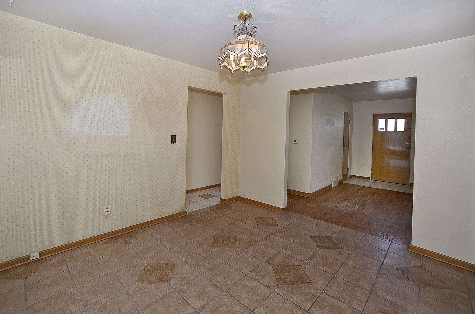 601 Arch Street Ottawa, IL 61350 - Photo 3 of 25