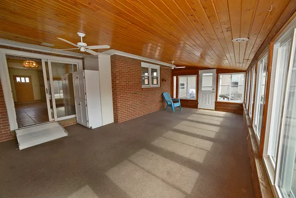 $176,900 | 601 Arch Street, Ottawa, IL 61350