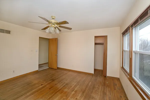 $176,900 | 601 Arch Street, Ottawa, IL 61350