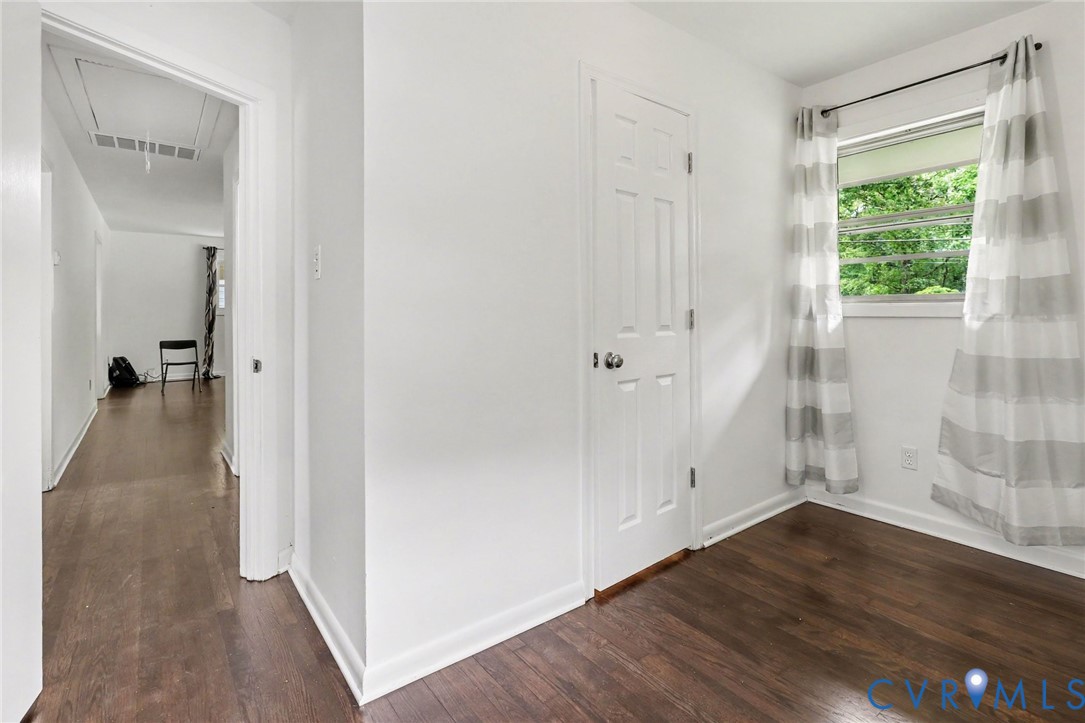7213 Bennington Road Richmond, VA 23225 - Photo 4 of 24 Wood-finish flooring throughout, white interior do
