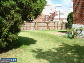 2929 Gelena Road Philadelphia, PA 19152 - Photo 11 of 12 Gallery Image 11