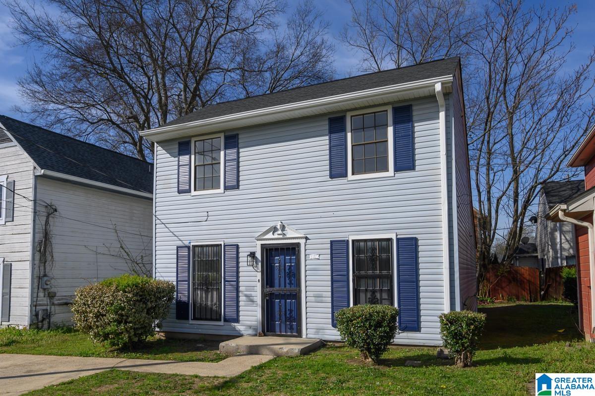 704 18th Way Lane Southwest Birmingham, AL 35211 - Photo 1 of 33