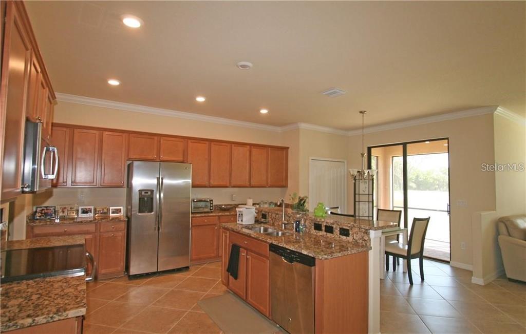 12321 Canavese Lane Venice, FL 34293 - Photo 6 of 17