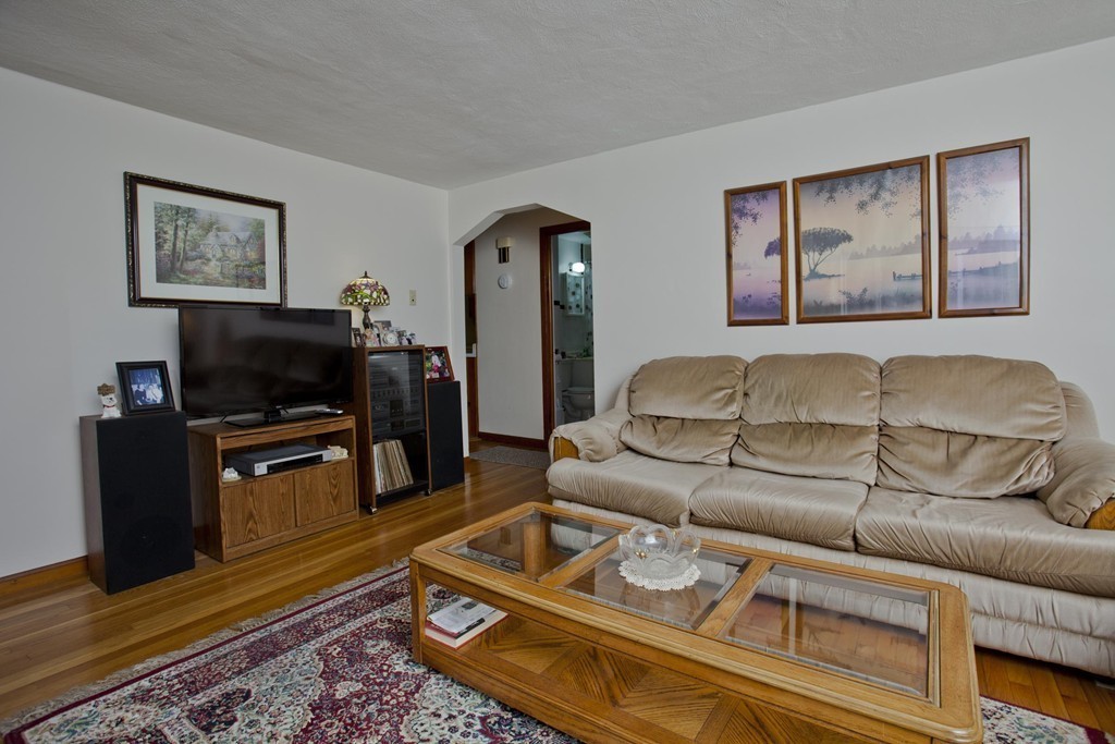 19 Brigham Road South Hadley, MA 01075 - Photo 12 of 20 Gallery Image 12