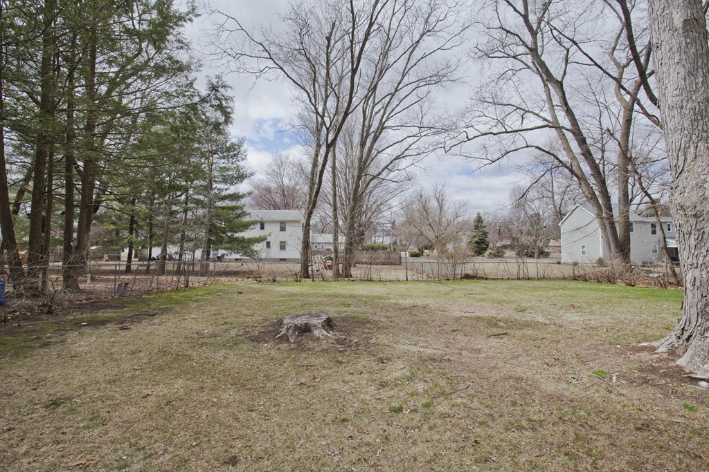 19 Brigham Road South Hadley, MA 01075 - Photo 18 of 20 Gallery Image 18