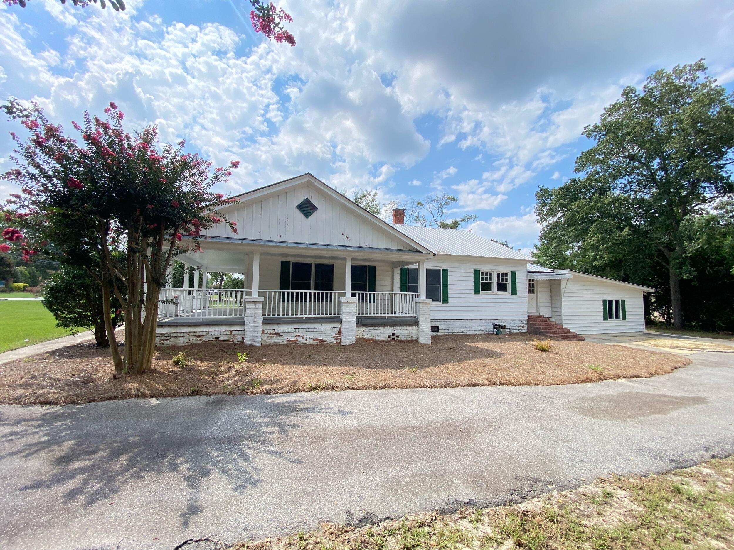 414 Hendrix Street Lexington, SC 29072 - Photo 15 of 16 Side