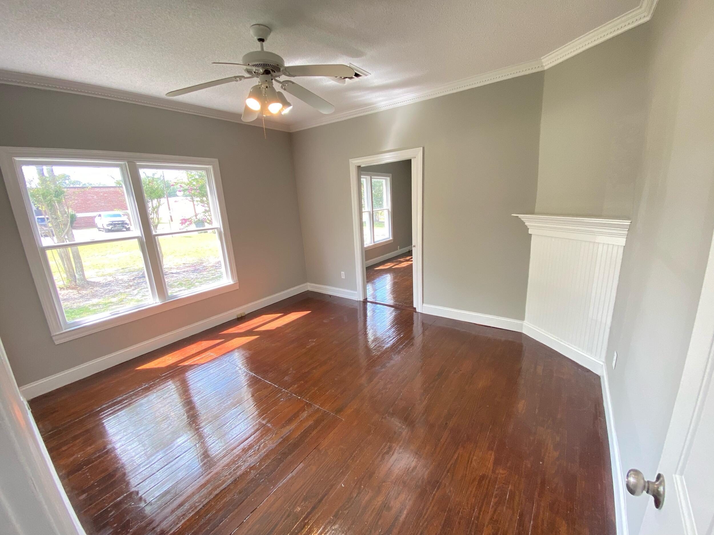 414 Hendrix Street Lexington, SC 29072 - Photo 7 of 16 Bedroom 1