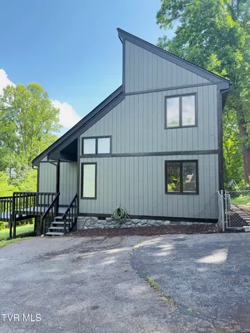 $3,900 | 413 Gustavis Avenue, Unit 5, Kingsport, TN 37664