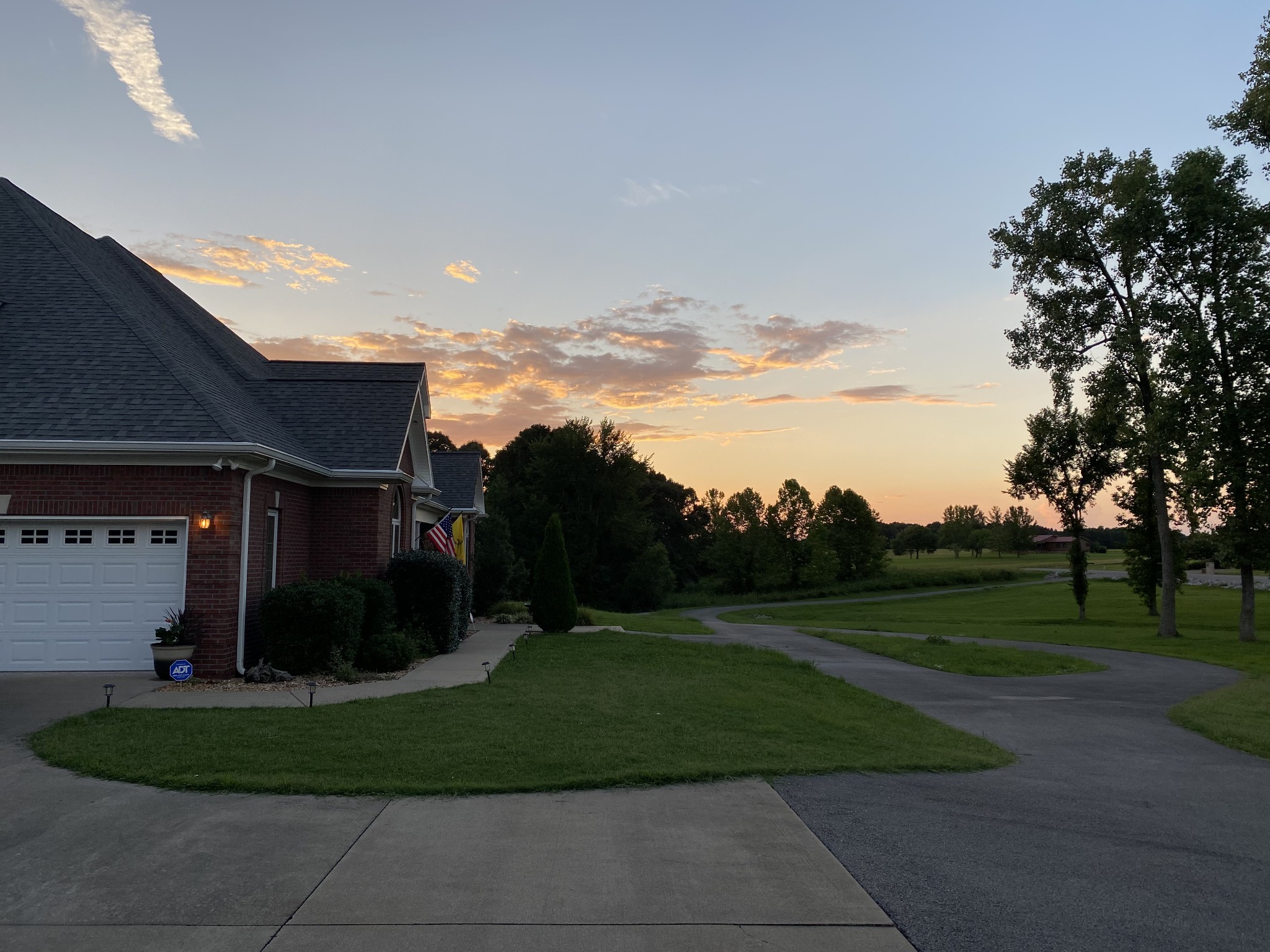6091 Harmony Grove Road Hopkinsville, KY 42240 - Photo 2 of 7
