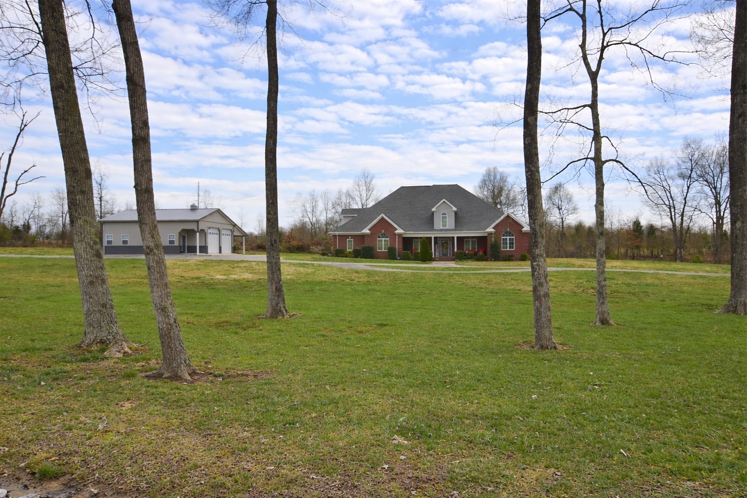 6091 Harmony Grove Road Hopkinsville, KY 42240 - Photo 4 of 7