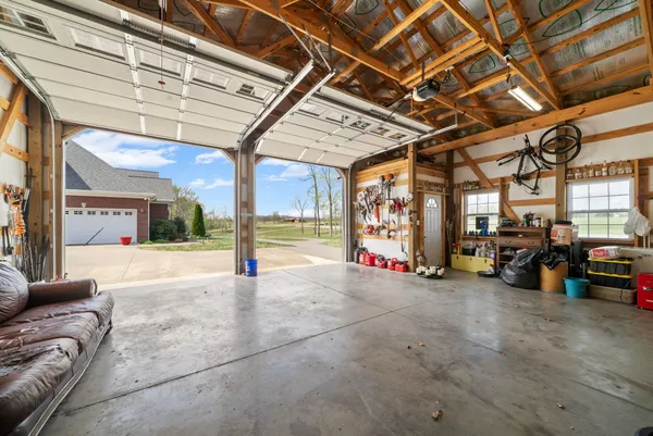 $644,950 | 6091 Harmony Grove Road, Hopkinsville, KY 42240