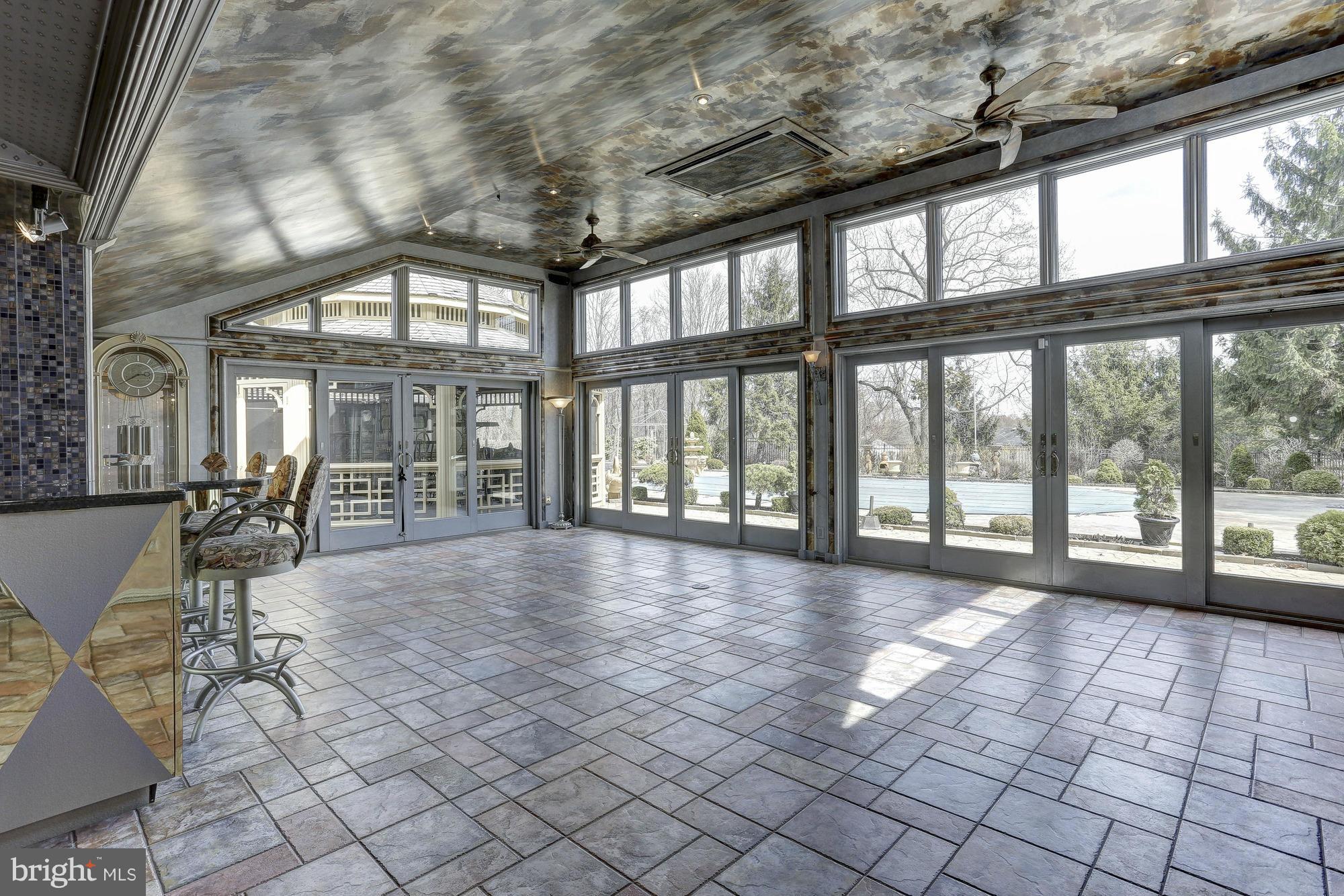 1901 Pot Spring Road Lutherville-Timonium, MD 21093 - Photo 12 of 30 Family Room