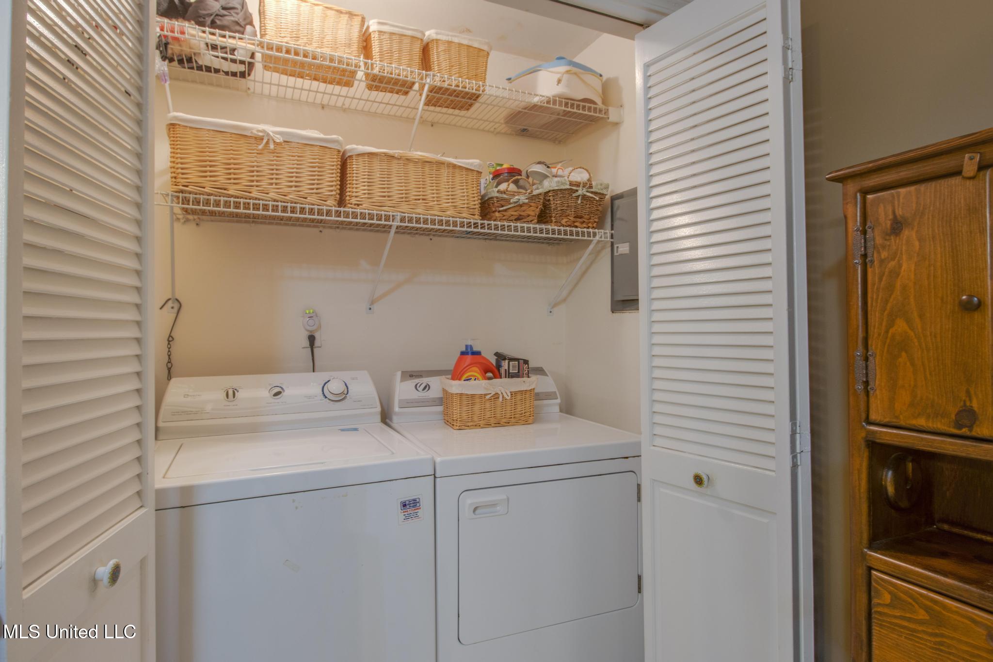 2588 Rue Palafox Biloxi, MS 39531 - Photo 17 of 31 Rue Palafox-16