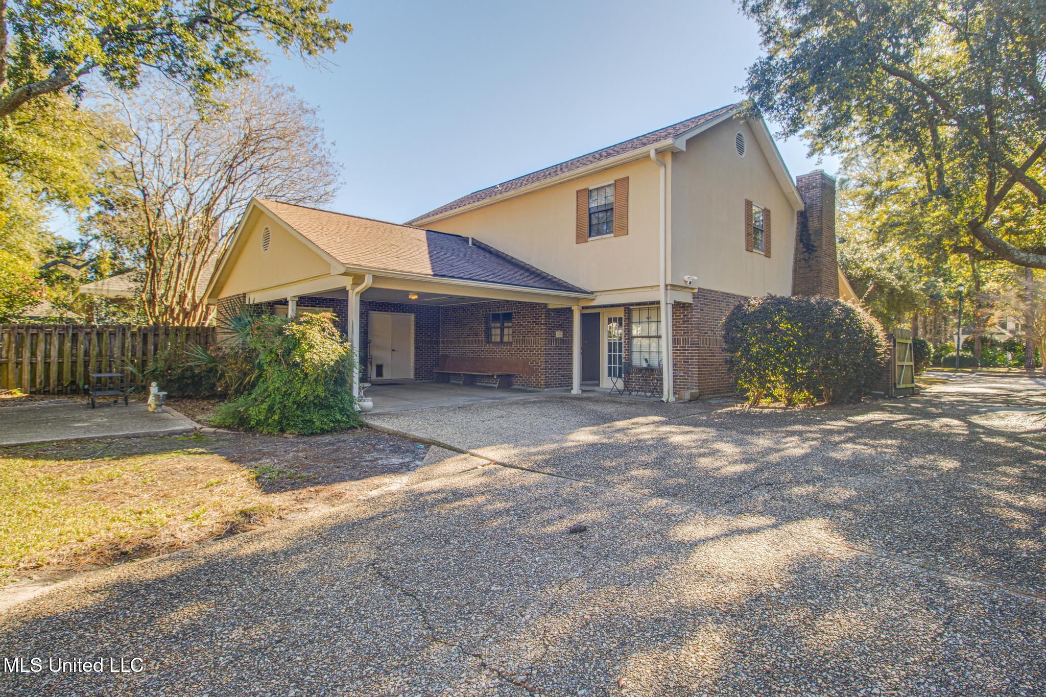 2588 Rue Palafox Biloxi, MS 39531 - Photo 25 of 31 Rue Palafox-30