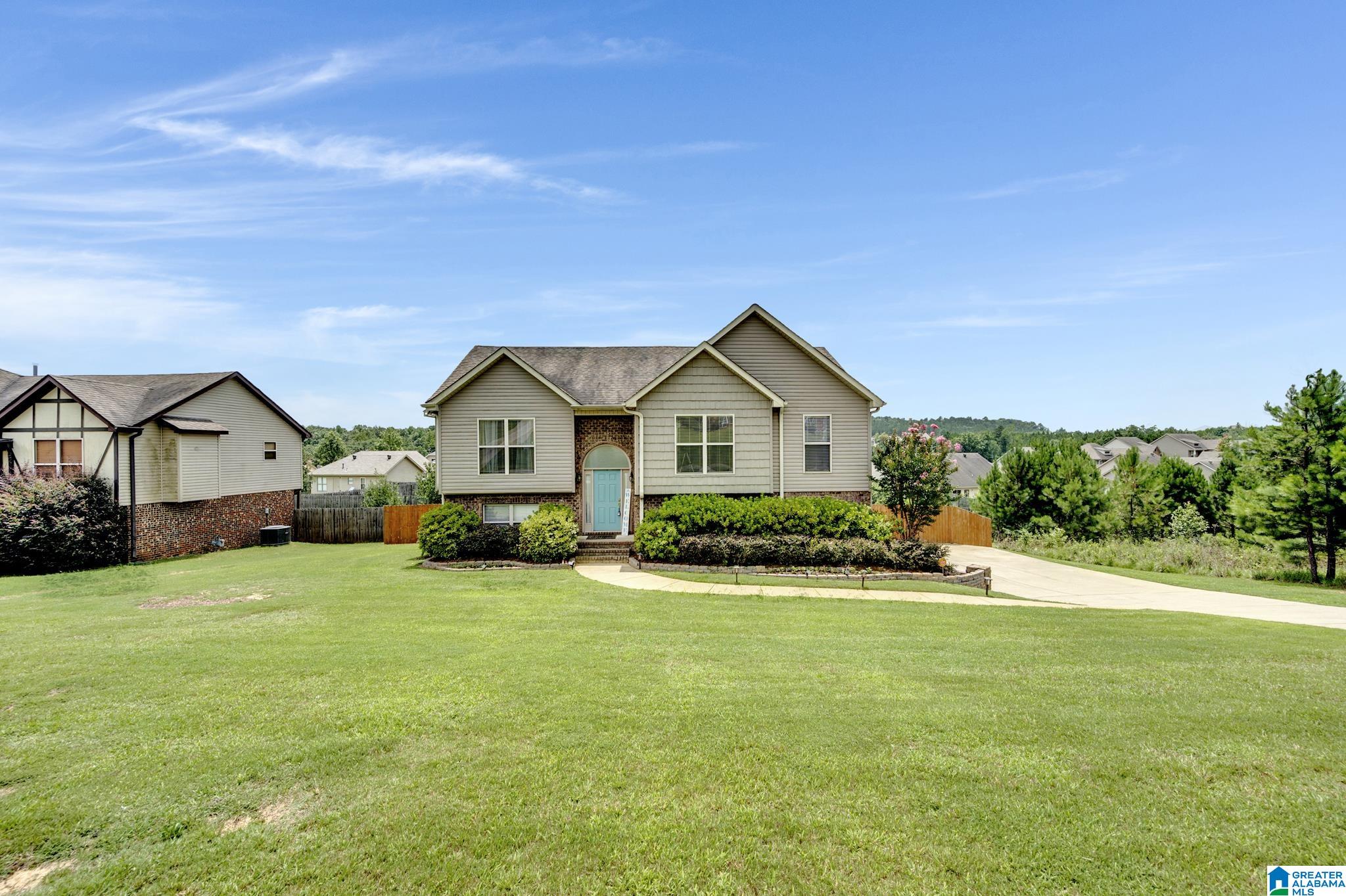 125 Legacy Ridge West Springville, AL 35146 - Photo 2 of 29