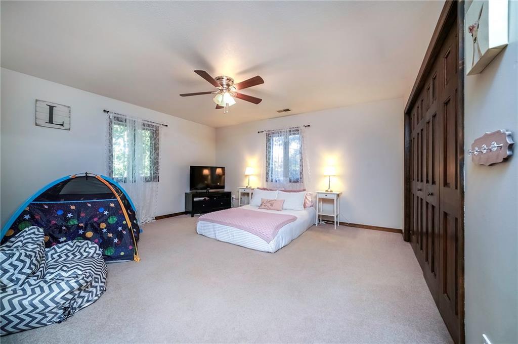 533 Thompson Run Road Pittsburgh, PA 15237 - Photo 14 of 25