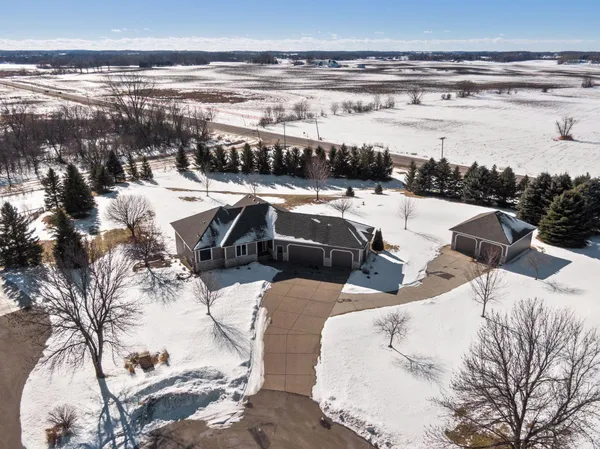 $994,900 | 9015 Schutte Court, Corcoran, MN 55340