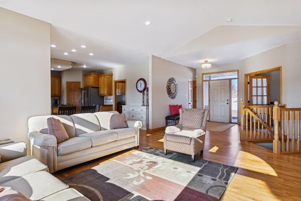 $979,900 | 9015 Schutte Court, Corcoran, MN 55340