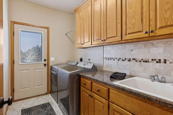 $979,900 | 9015 Schutte Court, Corcoran, MN 55340