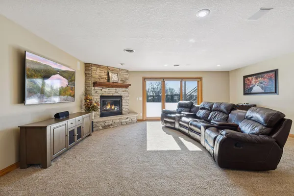$994,900 | 9015 Schutte Court, Corcoran, MN 55340