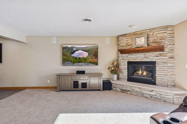 $994,900 | 9015 Schutte Court, Corcoran, MN 55340