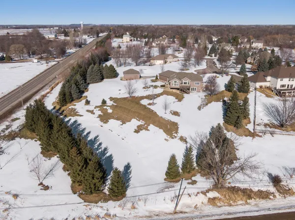 $979,900 | 9015 Schutte Court, Corcoran, MN 55340