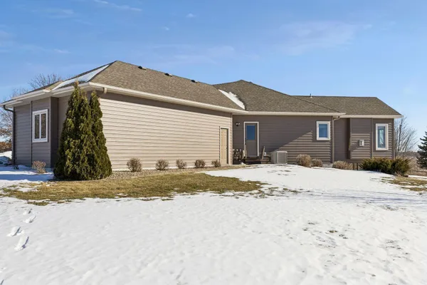 $979,900 | 9015 Schutte Court, Corcoran, MN 55340