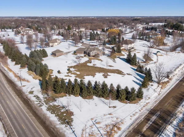 $979,900 | 9015 Schutte Court, Corcoran, MN 55340