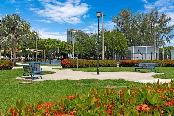 $268,000 | 1117 Meridian Avenue, Unit 51117, Miami Beach, FL 33139