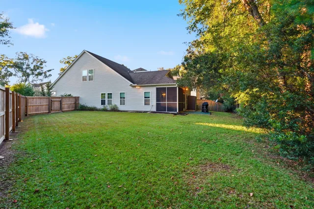 $650,000 | 1547 Camarillo Court, Mount Pleasant, SC 29429