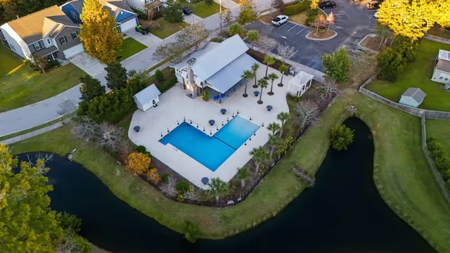 $650,000 | 1547 Camarillo Court, Mount Pleasant, SC 29429