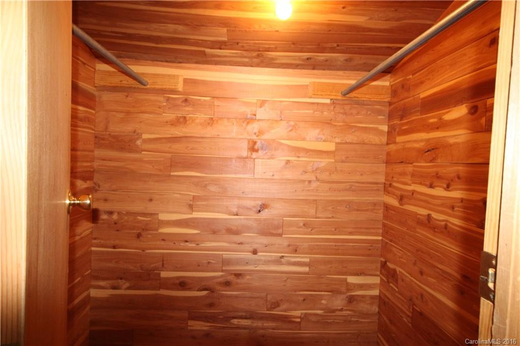 33 Old Post Road, Unit 33 Lake Wylie, SC 29710 - Photo 13 of 15 a bathroom with a shower