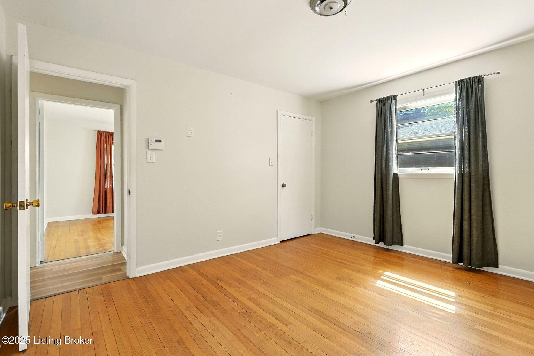 1904 Hoke Road Louisville, KY 40220 - Photo 22 of 35 photo_online_020