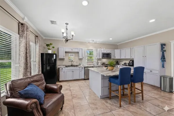 $524,900 | 5811 Avenue G 1/2, Santa Fe, TX 77510