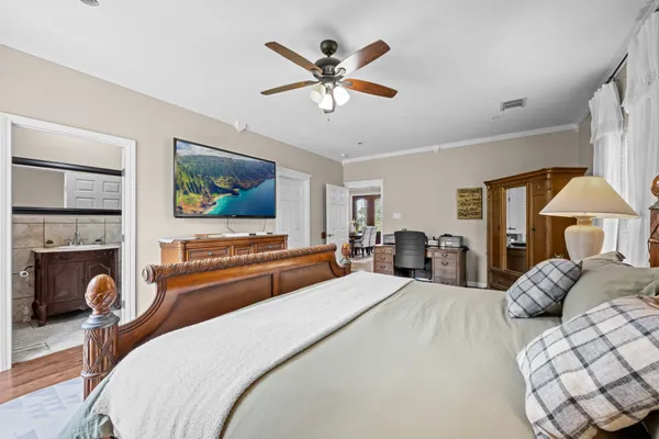 $524,900 | 5811 Avenue G 1/2, Santa Fe, TX 77510